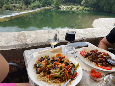 Ô Saigonnais à Laroque