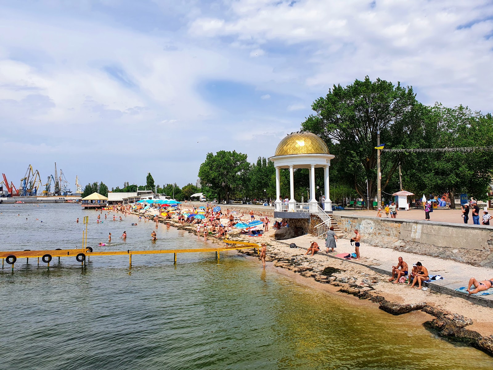 Plyazh Berdyansk'in fotoğrafı imkanlar alanı