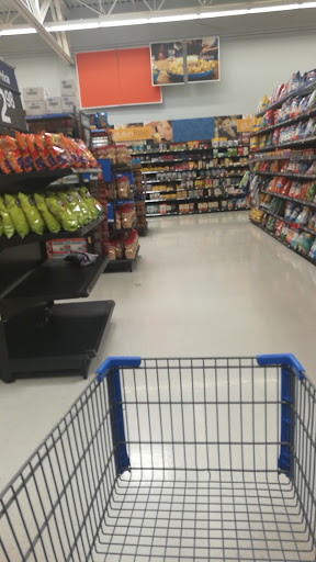 Department Store «Walmart Supercenter», reviews and photos, 4115 E Lincoln Way, Sterling, IL 61081, USA