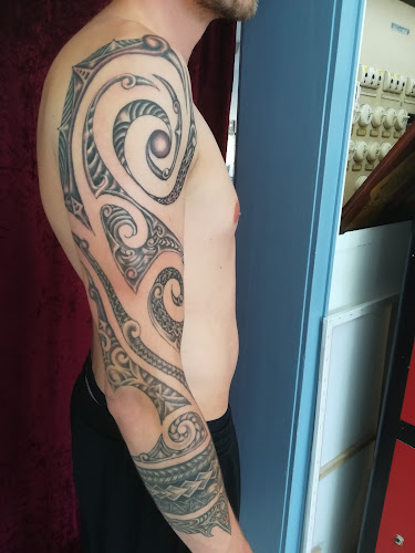 Rezensionen über Bernie Bones Tattoo in Rheinfelden - Tattoostudio