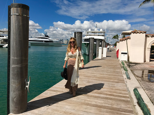 Real Estate Agency «Century 21 Premier Elite Realty», reviews and photos, 393 Aragon Ave, Coral Gables, FL 33134, USA