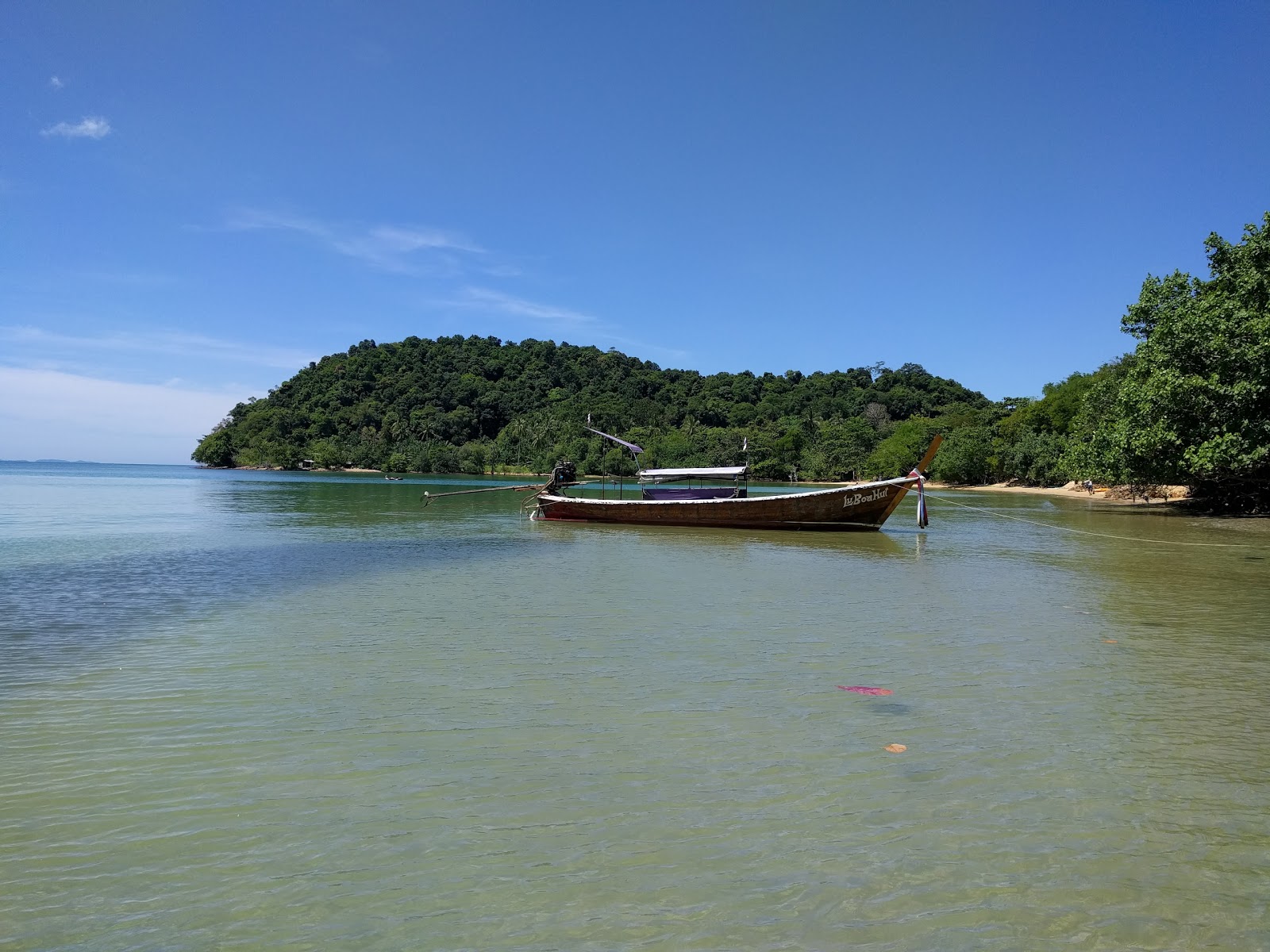 Foto de Sunset Beach - lugar popular entre os apreciadores de relaxamento