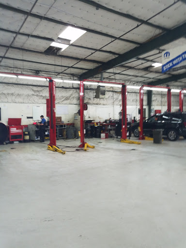 Chrysler Dealer «Beaman Dodge Chrysler Jeep Ram», reviews and photos, 1705 S Church St, Murfreesboro, TN 37130, USA