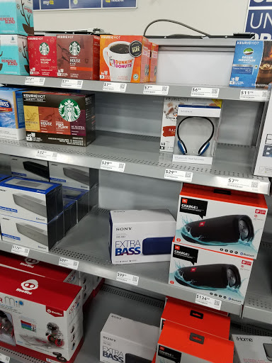 Electronics Store «Best Buy», reviews and photos, 1851 Deptford Center Rd, Deptford Township, NJ 08096, USA