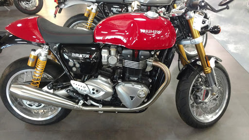 Motorcycle Dealer «Victory Motorcycles of Mesa», reviews and photos, 833 S Country Club Dr, Mesa, AZ 85210, USA