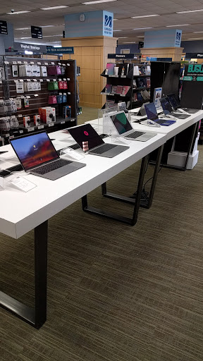 Book Store «UMass Boston Bookstore», reviews and photos, 100 William T Morrissey Blvd, Boston, MA 02125, USA