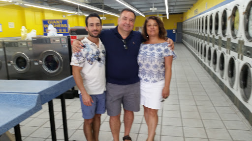Laundromat «MARGATE COIN LAUNDRY & DRY CLEANING», reviews and photos, 312 South State Road 7, Pompano Beach, FL 33068, USA