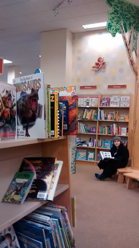 Book Store «Barnes & Noble», reviews and photos, 541 Lincoln St, Worcester, MA 01605, USA