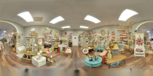 Boutique «Oak & Lace», reviews and photos, 802 S Main St, Columbia, TN 38401, USA