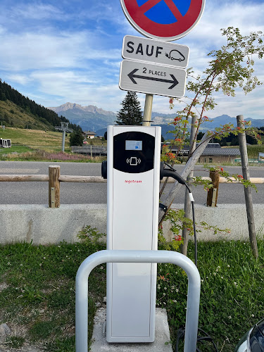 ChargeGuru Charging Station à Hauteluce