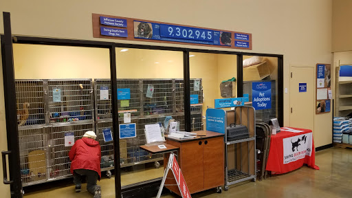 Pet Supply Store «PetSmart», reviews and photos, 2020 SW Westport Dr, Topeka, KS 66604, USA