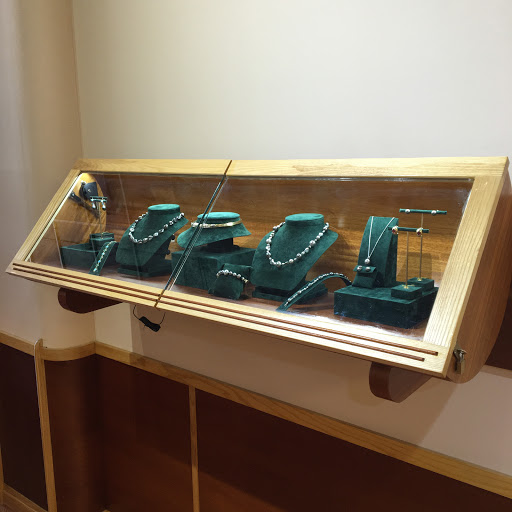 Jewelry Designer «Russ Hollander Master Goldsmith», reviews and photos, 154 Bedford St, Stamford, CT 06901, USA