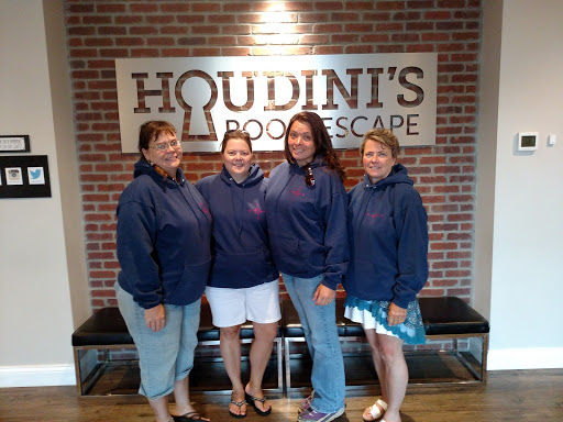 Tourist Attraction «Houdini’s Room Escape», reviews and photos, 9309 Montgomery Rd, Cincinnati, OH 45242, USA