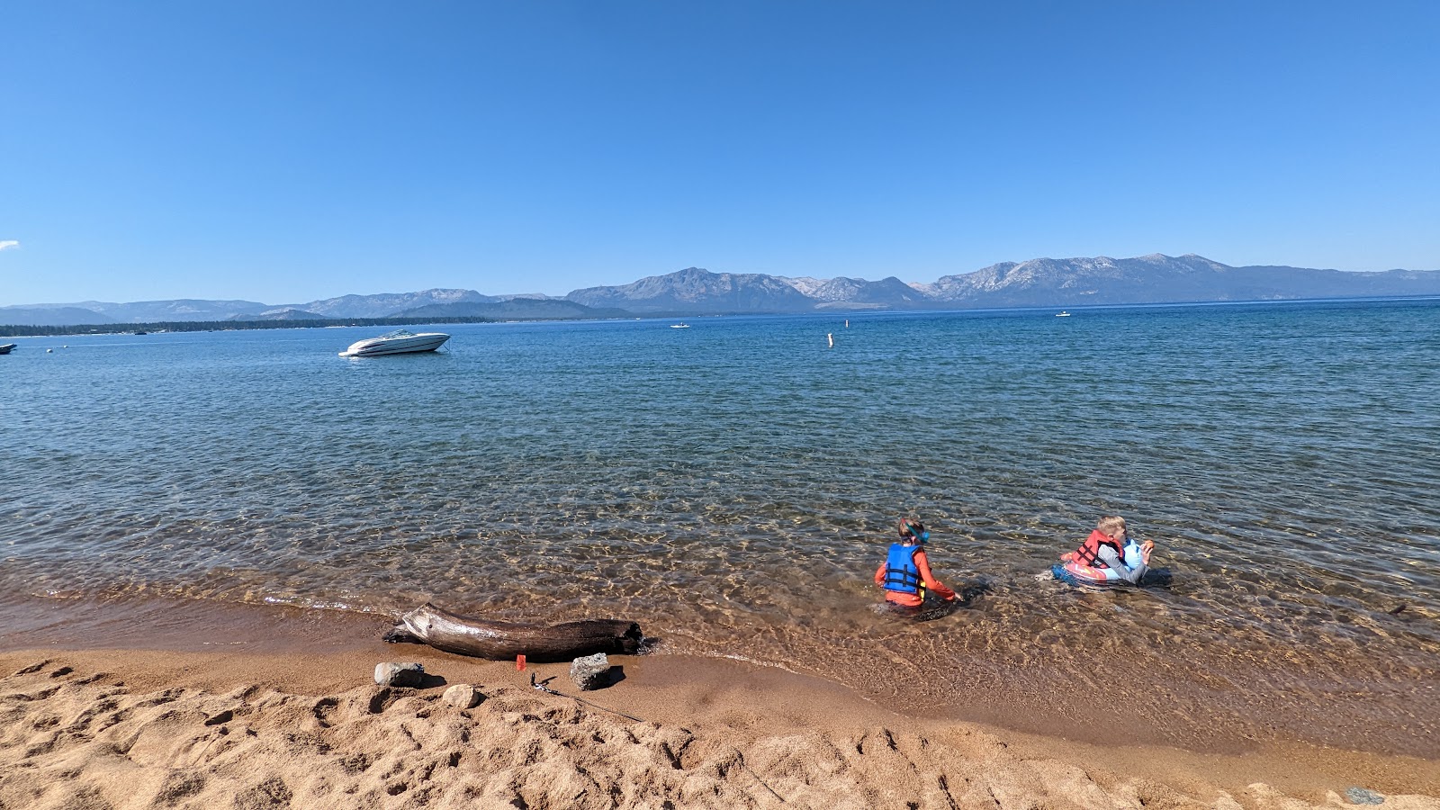 Photo of Nevada Beach - popular place among relax connoisseurs