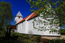 Voerladegård Kirke