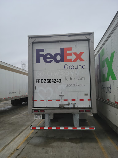 Mailing Service «FedEx Ground», reviews and photos, 6833 W 75th St, Chicago, IL 60638, USA