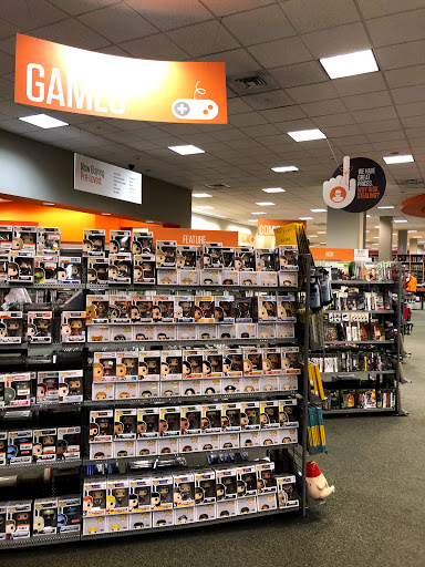 Shopping Mall «Harrisburg Mall», reviews and photos, 3501 Paxton St, Harrisburg, PA 17111, USA