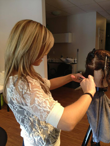 Hair Salon «Salon Oz», reviews and photos, 363 Great Rd, Bedford, MA 01730, USA