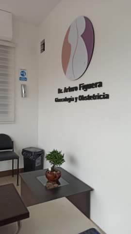 Opiniones de Consultorio de Ginecologia Dr. Arturo Figuera en Salinas - Médico