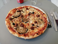 Plats et boissons du Pizzeria Pizza Délice à Le Cannet - n°1