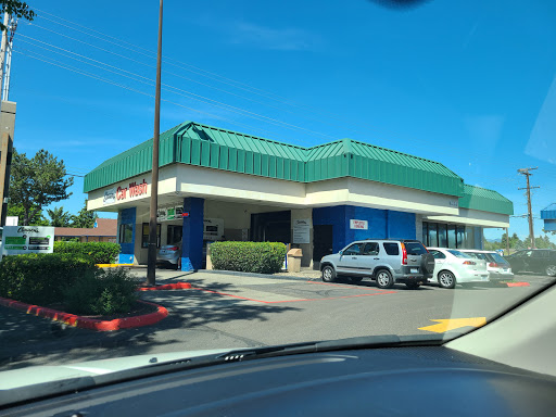 Clausens Car Wash en Vancouver
