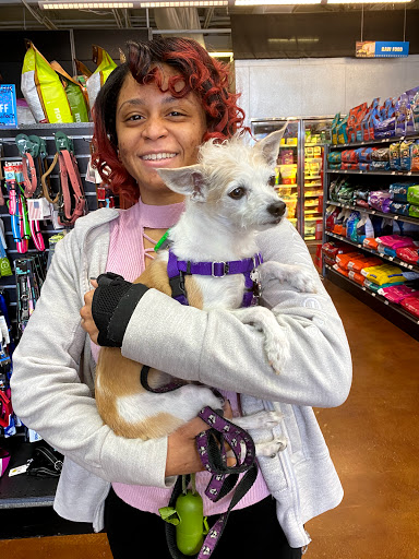 Pet Supply Store «Bark!», reviews and photos, 1809 Reisterstown Rd #131, Pikesville, MD 21208, USA