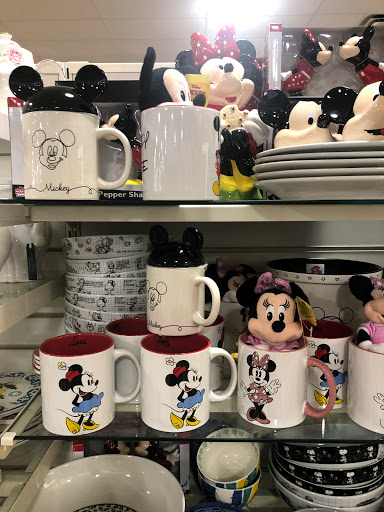 Department Store «HomeGoods», reviews and photos, 8200 Renaissance Pkwy #103, Durham, NC 27713, USA