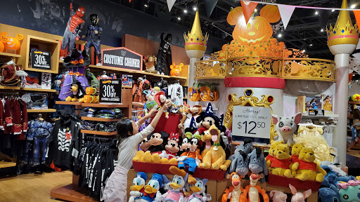 Toy Store «Disney Store», reviews and photos, 3333 Bristol St, Costa Mesa, CA 92626, USA