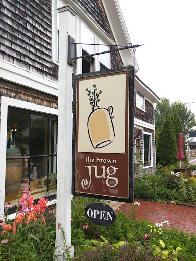 Brown Jug Wine Shop, 1 Jarves St, Sandwich, MA 02563, USA, 