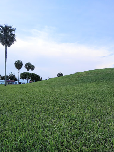 Country Club «Country Club of Miami», reviews and photos, 6801 NW 186th St, Hialeah, FL 33015, USA