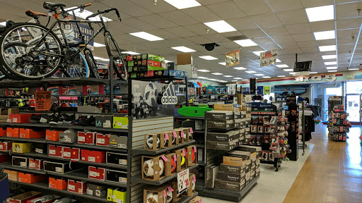 Sporting Goods Store «Big 5 Sporting Goods», reviews and photos, 150 Cochrane Rd, Morgan Hill, CA 95037, USA