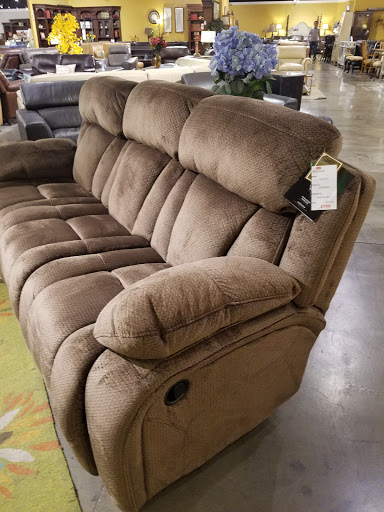 Furniture Store «Mirage Furniture», reviews and photos, 7177 Telegraph Rd, Montebello, CA 90640, USA