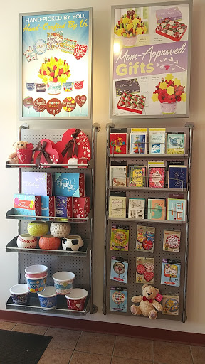 Edible Arrangements, 35304 23 Mile Rd, New Baltimore, MI 48047, USA, 