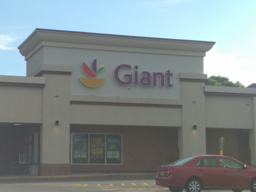 Supermarket «Giant», reviews and photos, 5469 Mapledale Plaza, Dale City, VA 22193, USA