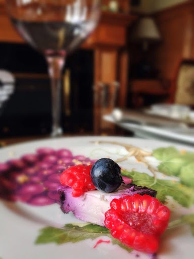 Bed & Breakfast «Lynfred Winery», reviews and photos, 15 S Roselle Rd, Roselle, IL 60172, USA