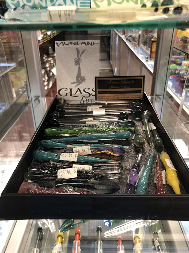 Tobacco Shop «Glass Monkey Smoke Shop», reviews and photos, 7309 E Stetson Dr, Scottsdale, AZ 85251, USA