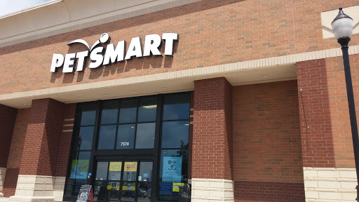 Pet Supply Store «PetSmart», reviews and photos, 7574 Voice of America Centre Dr, West Chester Township, OH 45069, USA