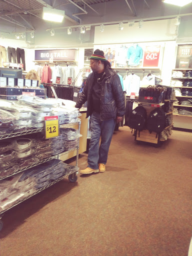 Shopping Mall «Queenstown Premium Outlets», reviews and photos, 441 Outlet Center Dr, Queenstown, MD 21658, USA