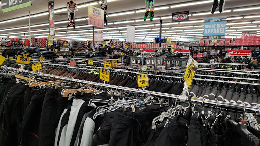 Motorcycle Dealer «Pony Powersports», reviews and photos, 5370 Westerville Rd, Westerville, OH 43081, USA