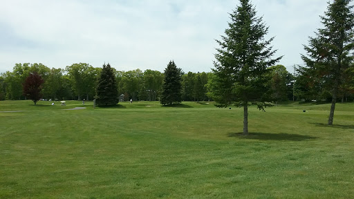 Golf Course «Bungay Brook Golf Club», reviews and photos, 30 Locust St, Bellingham, MA 02019, USA