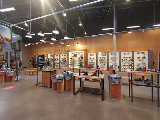 Camping Store «REI», reviews and photos, 5929 Northwest Hwy, Dallas, TX 75231, USA