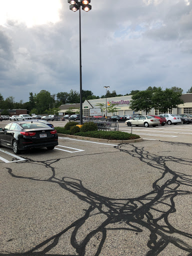Grocery Store «Stop & Shop», reviews and photos, 100 Worcester St, North Grafton, MA 01536, USA