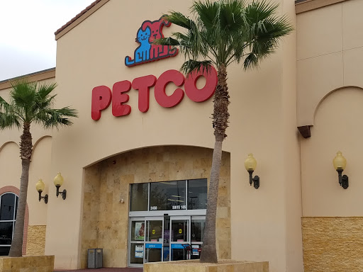 Pet Supply Store «Petco Animal Supplies», reviews and photos, 2450 Monarch Dr #105, Laredo, TX 78045, USA