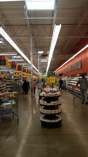 Grocery Store «Food 4 Less», reviews and photos, 2501 W North Ave, Melrose Park, IL 60160, USA