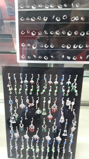 Tattoo Shop «iDrive Tattoo Shop Orlando», reviews and photos, 7513 International Dr, Orlando, FL 32819, USA