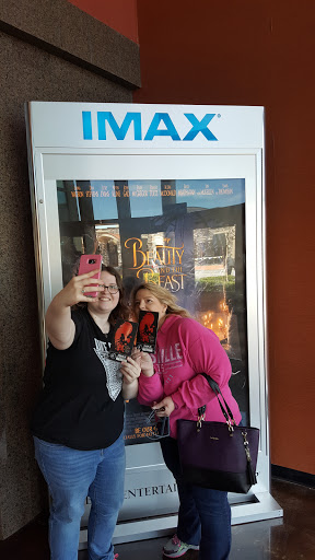 Movie Theater «Regal Cinemas Streets of Indian Lake 16 & IMAX», reviews and photos, 300 Indian Lake Blvd, Hendersonville, TN 37075, USA