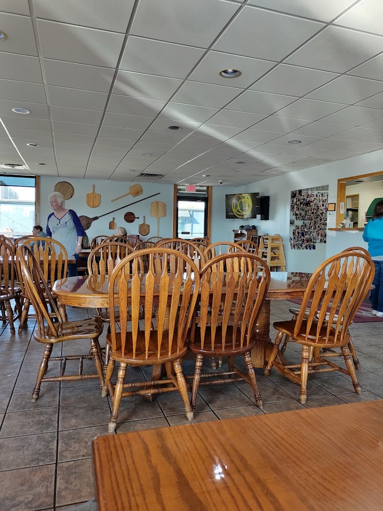 Henry Bobe's Trattoria 47882