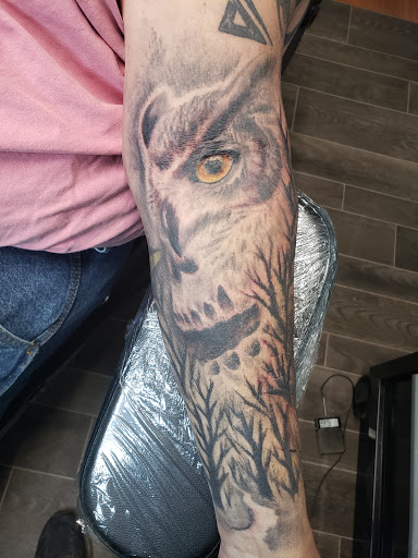 Explore easy beginner tattoo ideas, creative tattoo ideas in Sevierville, available at Hudsons House Of Ink