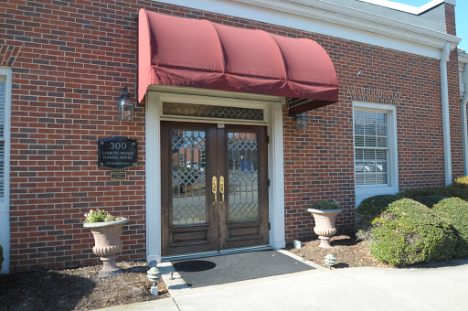 Funeral Home «Lambeth-Troxler Funeral & Cremation Services», reviews and photos, 300 W Wendover Ave, Greensboro, NC 27408, USA