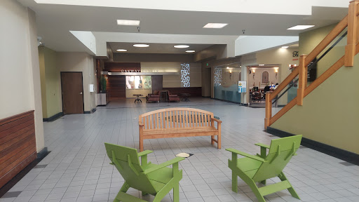 Shopping Mall «Oakway Center», reviews and photos, 2350 Oakmont Way #204, Eugene, OR 97401, USA